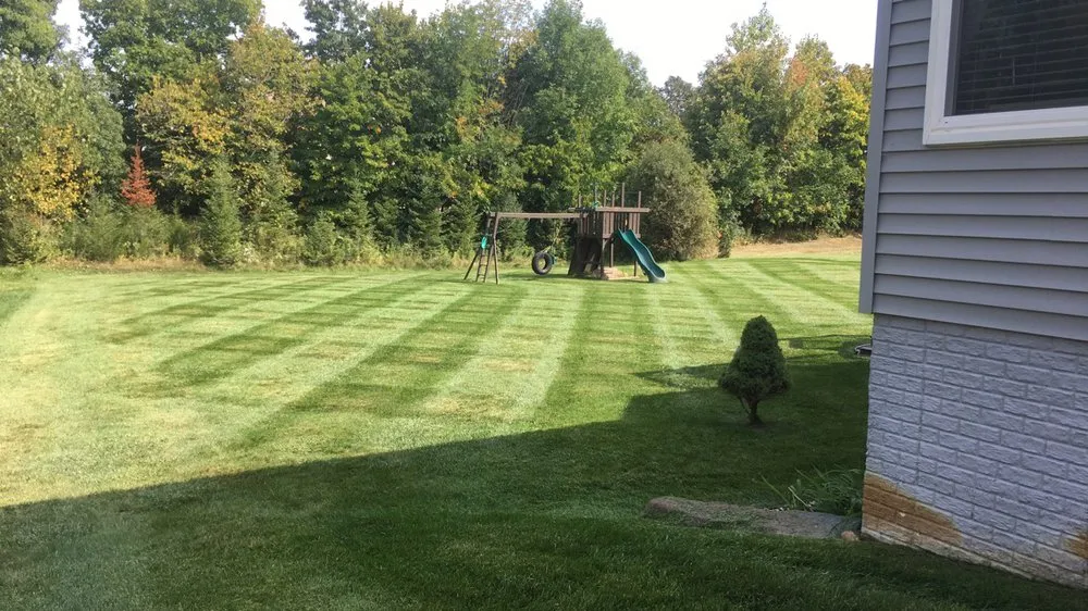 Custom landscape design experts serving Fenton, MI - T & C Lawn Care