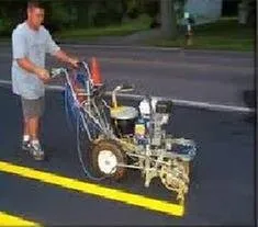 Custom lawn mowing service experts serving Pittsburgh, PA - T & H Paving