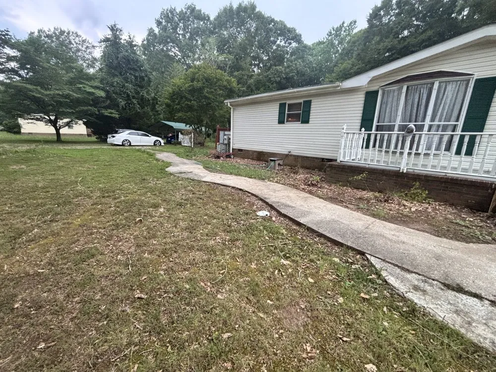 Custom lawn mowing service for year-round maintenance across Locust Hill, VA - T & H Services