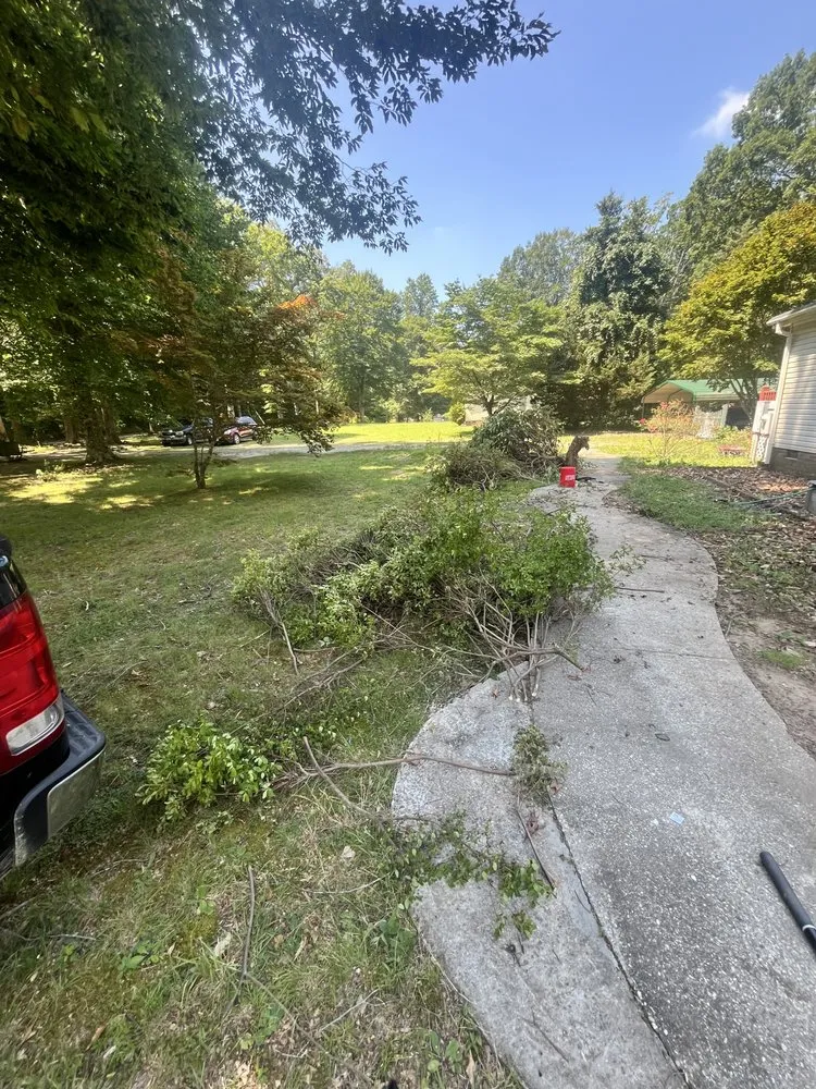 Custom lawn care service in Locust Hill, VA by T & H Services
