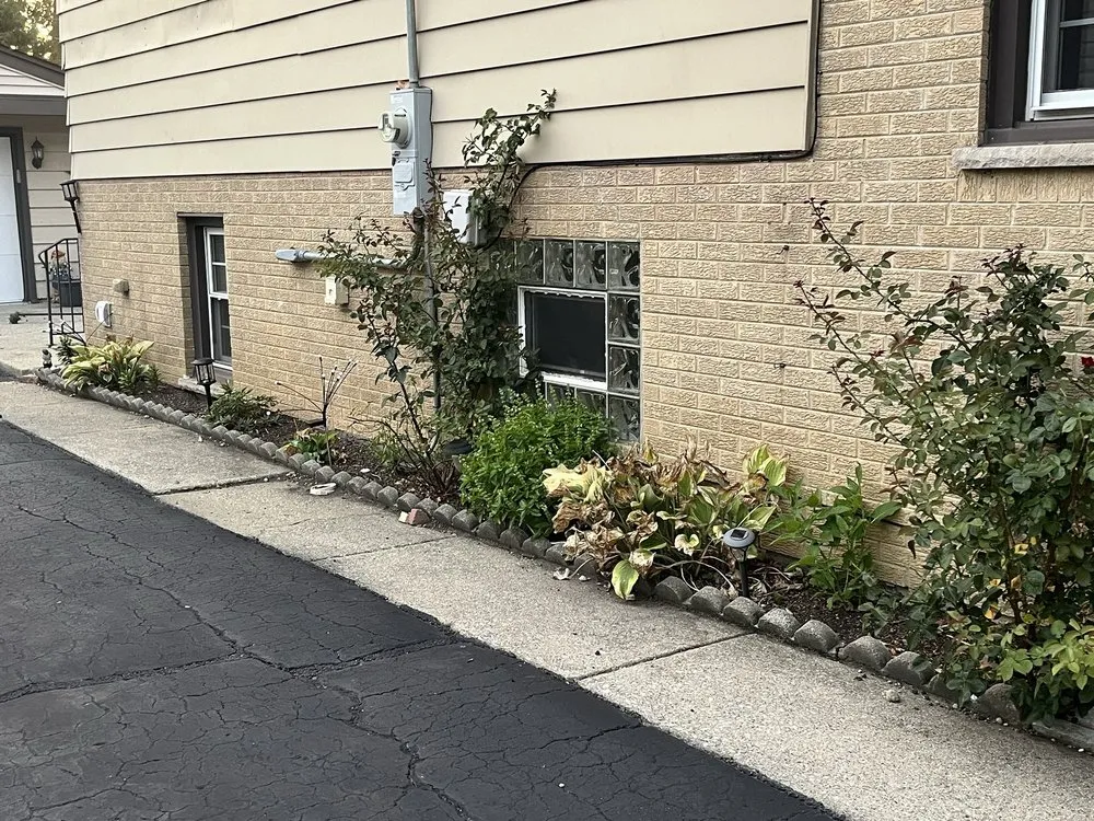 Professional yard maintenance for year-round maintenance in Chicago, IL by T & M Yard Care