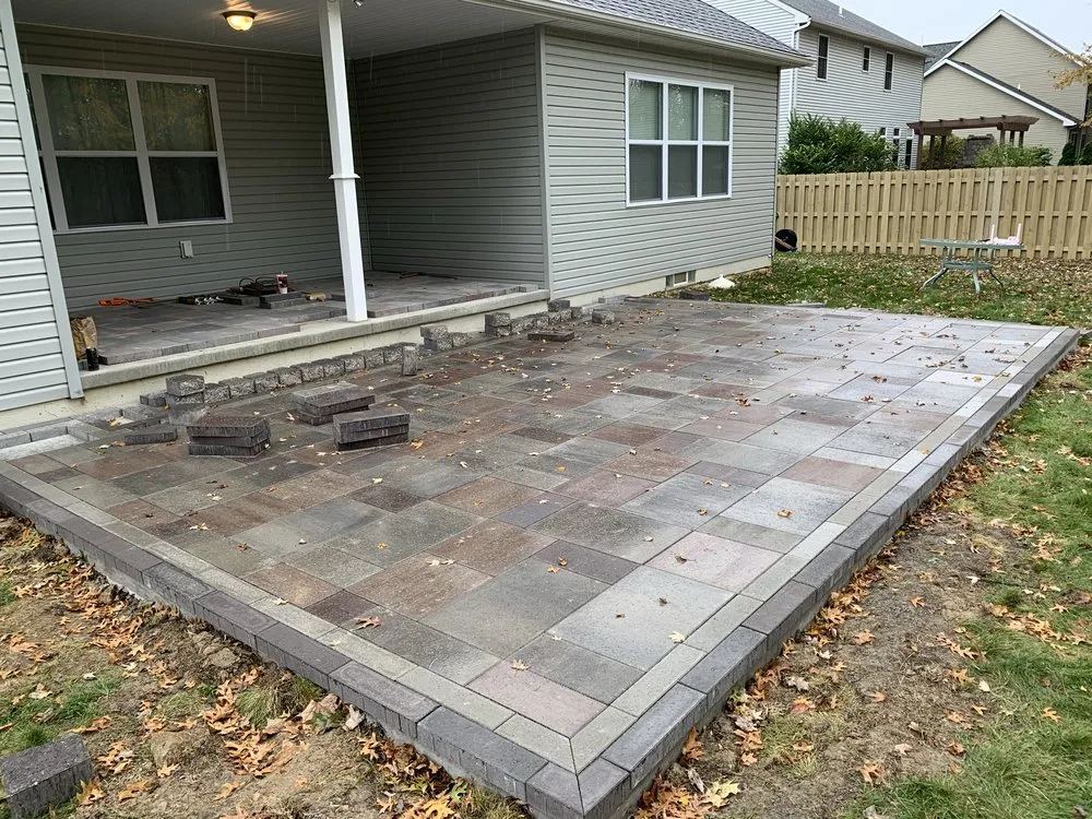 Affordable garden landscaping experts serving Lorain, OH - T & S Contractors