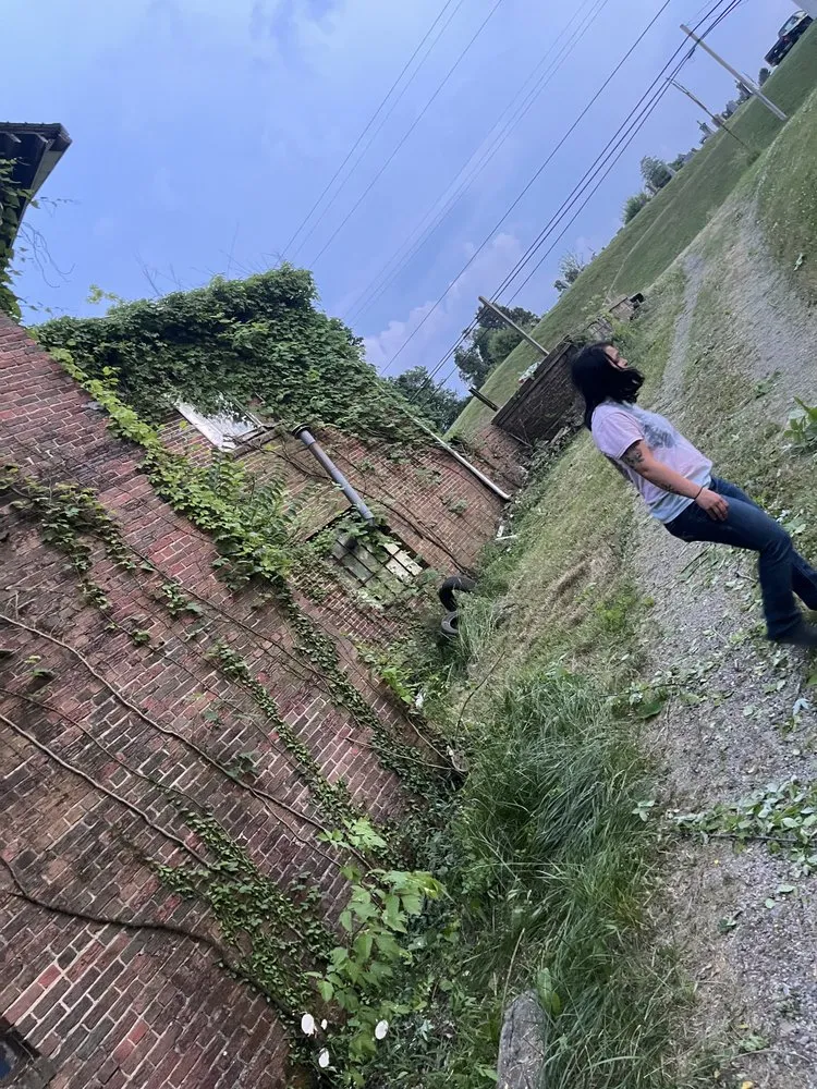 Reliable garden landscaping for homes in Zanesville, OH by T & S Services