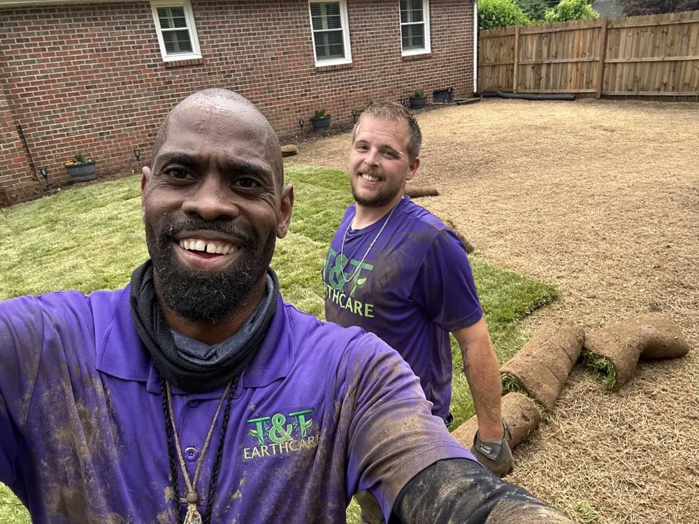 Local landscaping services in Murfreesboro, TN by T & T Earthcare