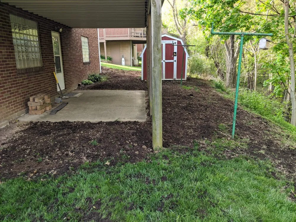 Top-rated landscape design for beautiful yards in Coraopolis, PA by T & T Landscaping