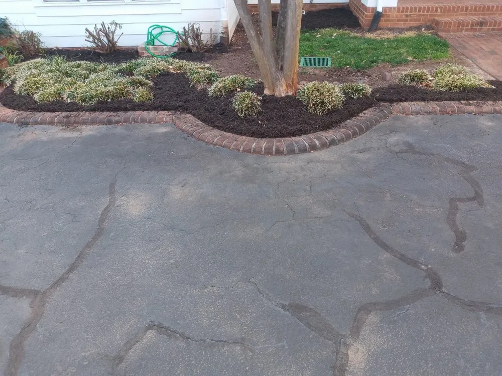 Top-rated outdoor landscaping experts serving Knightdale, NC - T & T Landscaping