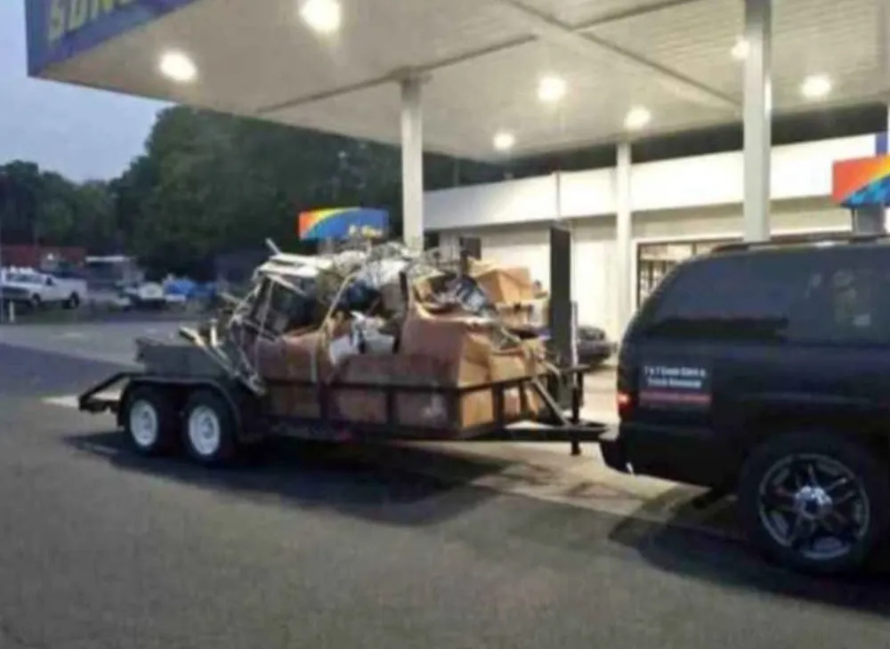 Affordable lawn mowing service in Clarksville, TN - T & T Lawn Care