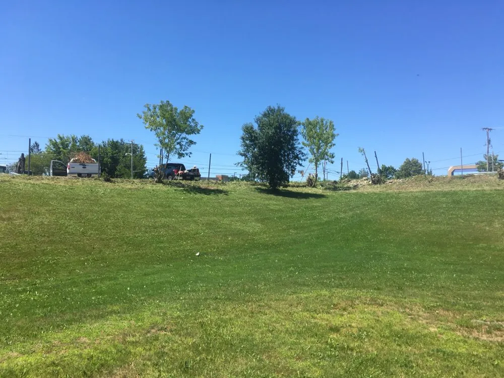 Expert lawn mowing service in Bangor, ME - T & T Property Services