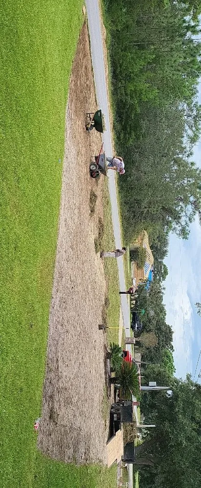 Custom landscape design in Navarre, FL - T & W Landscape Experts