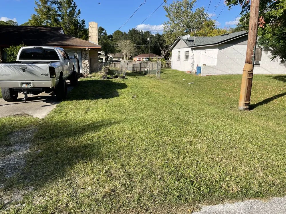 Affordable garden landscaping in Oviedo, FL - T & W Lawn Care