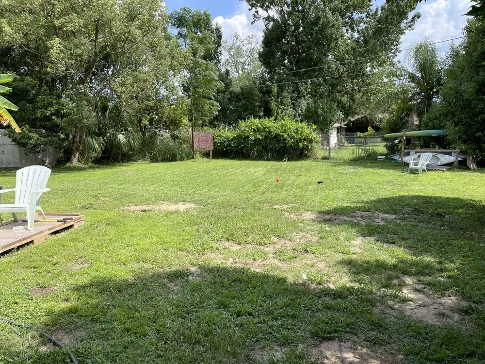 Affordable yard maintenance near you across Oviedo, FL - T & W Lawn Care