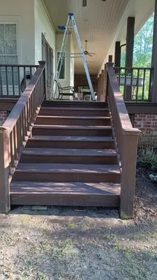 T and D Concrete and Construction Logo