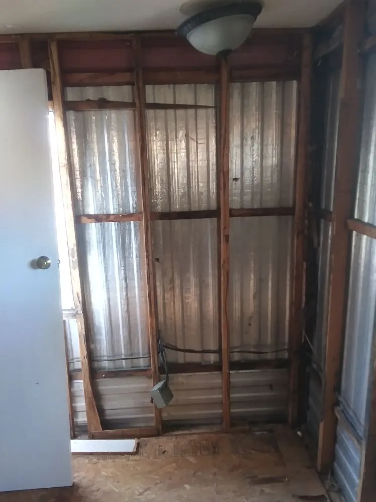 Expert yard cleanup service experts serving Jennings, MO - T And G Solutions