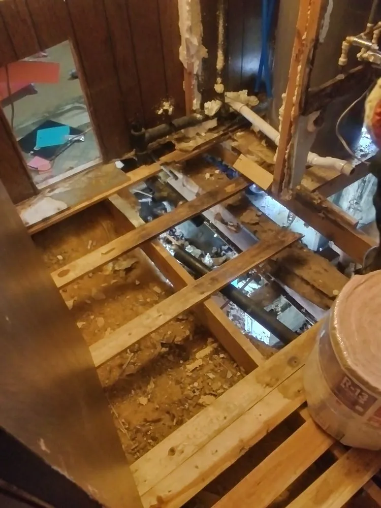 Affordable lawn mowing service in Jennings, MO - T And G Solutions