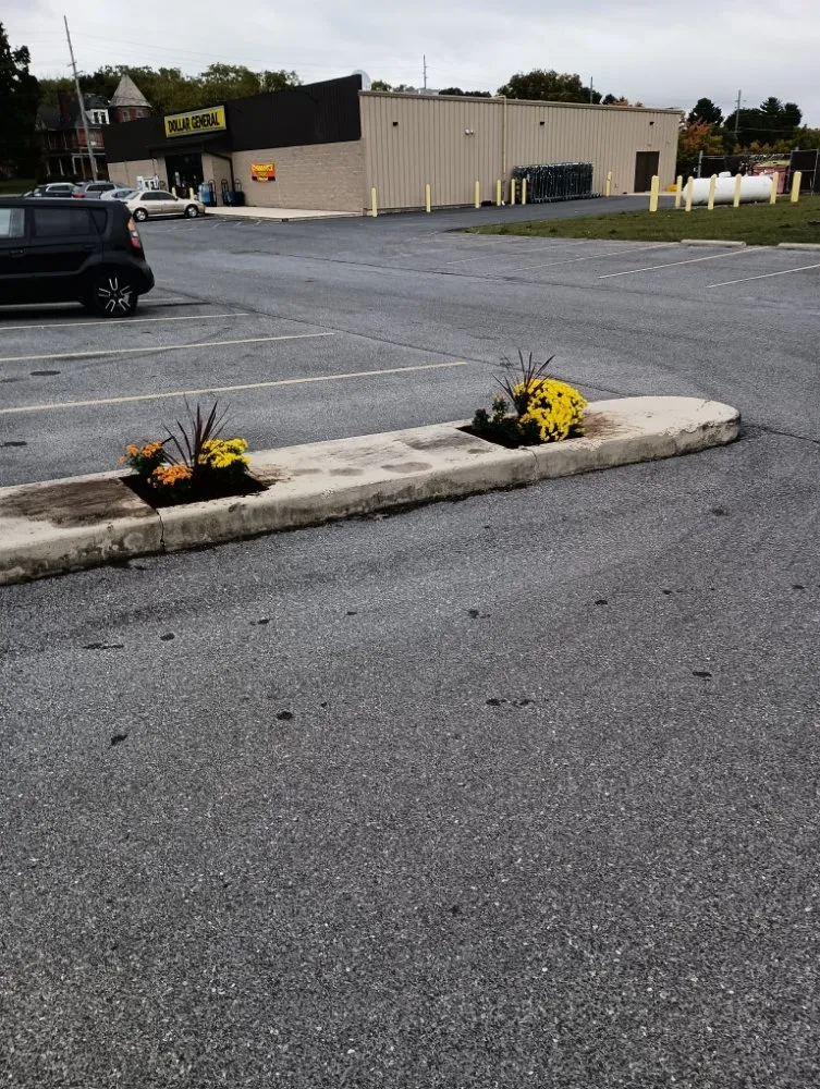 Affordable yard maintenance in Fayetteville, PA - T And R Outdoor Services