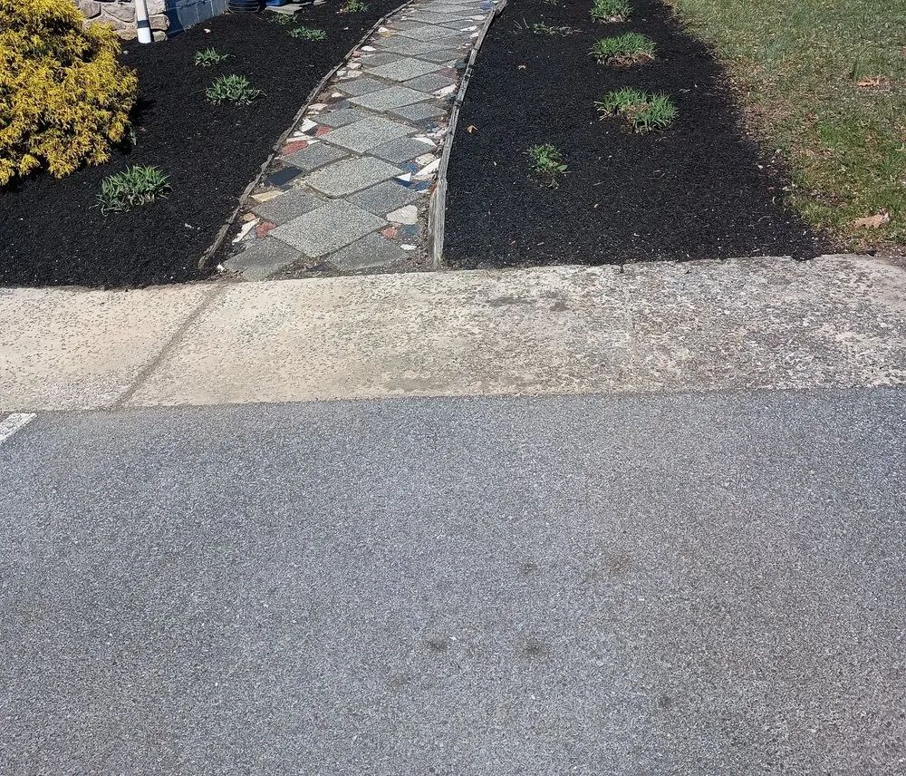 Local lawn care service in Fayetteville, PA - T And R Outdoor Services