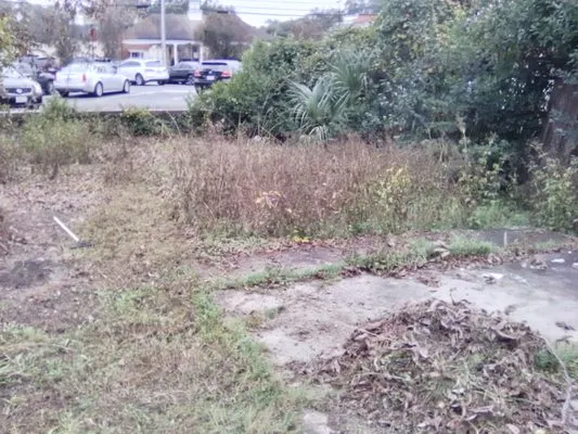 T And Tee's Lawns And More Logo