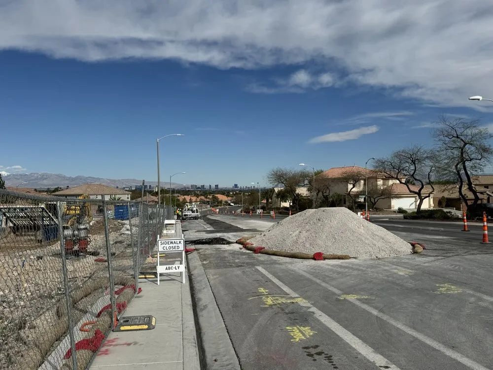 Affordable yard maintenance experts serving Las Vegas, NV - T B Construction