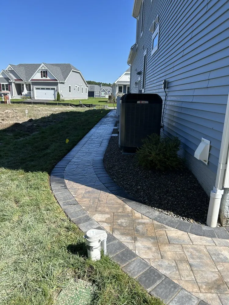 Local yard maintenance experts serving Georgetown, DE - T Cruz Landscaping
