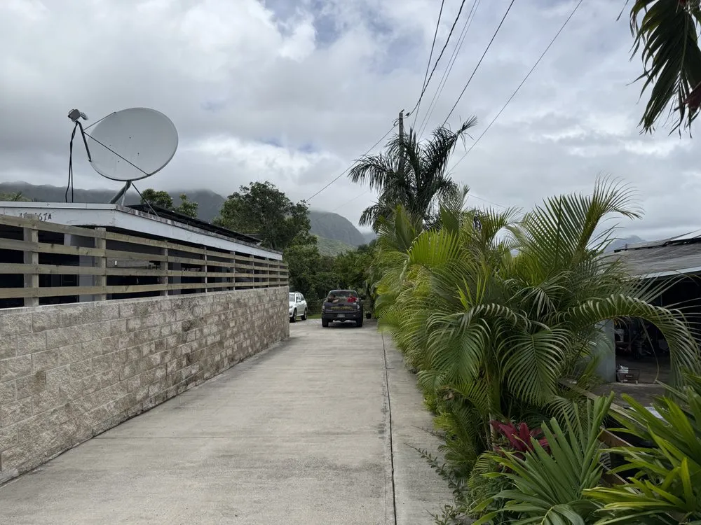 Reliable lawn mowing service experts serving Urban Honolulu, HI - T Handyman Services