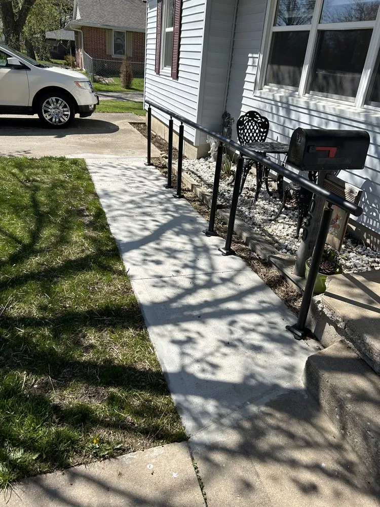 Expert yard cleanup service experts serving Columbia, MO - T Jones Builders & Landscaping