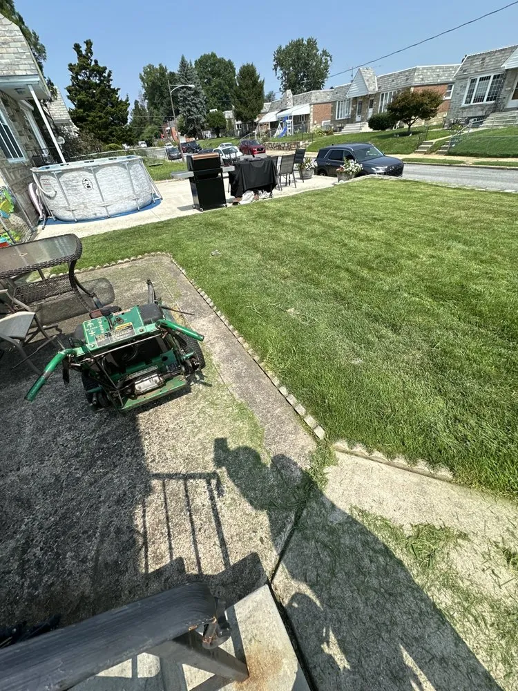 Reliable yard maintenance in Philadelphia, PA - T K Landscaping