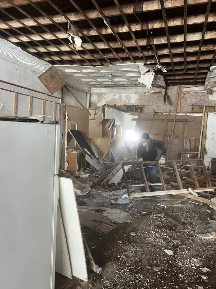 Reliable lawn care service near you across Waxahachie, TX - T M F outdoor demolition and construction