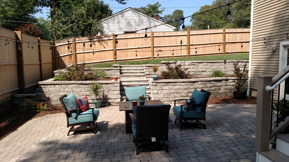 Local lawn mowing service experts serving Seekonk, MA - T. Moreshead Landscaping