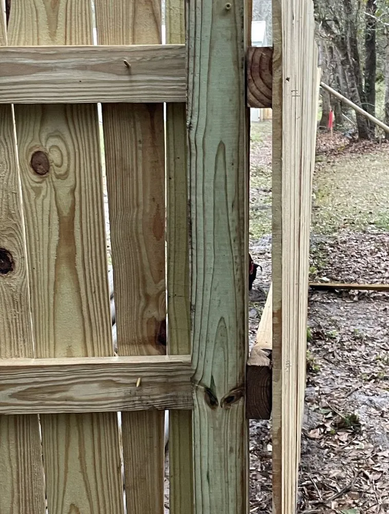 Affordable lawn mowing service in Brunswick, GA - T-Mowers