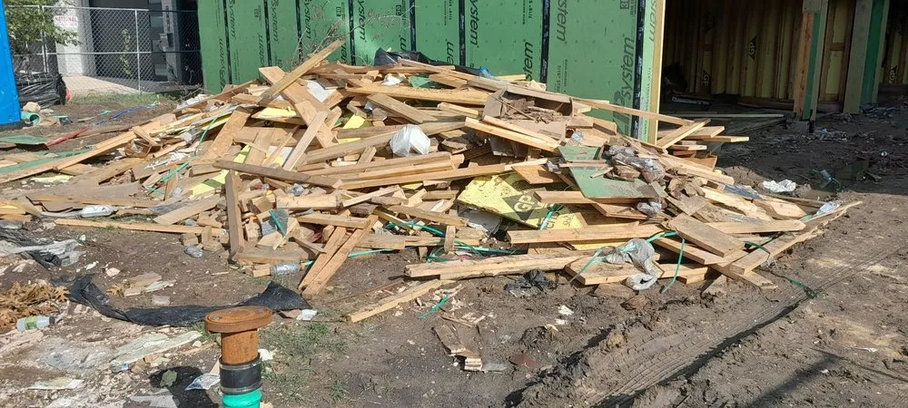 Reliable outdoor landscaping for residential properties in Dallas, TX by T N T Junk Removal