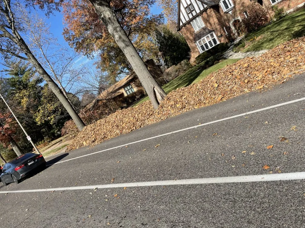 Top-rated landscape installation in Richmond Heights, MO by T R Scapes Lawn and Landscaping