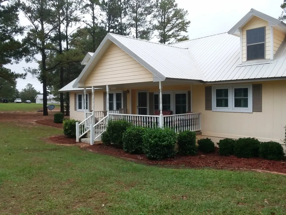 Custom outdoor landscaping in Cusseta, GA by T Ray Services