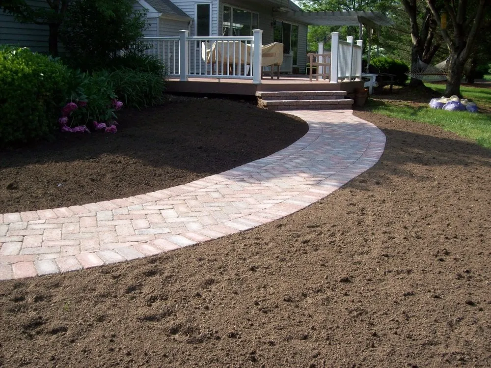 Top-rated landscaping services experts serving Chalfont, PA - T. Shaw Landscape Contractors