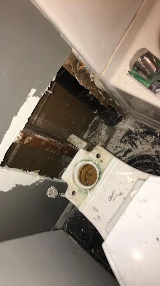 Reliable landscaping services experts serving Barberton, OH - T2 Design Lawn and Landscape