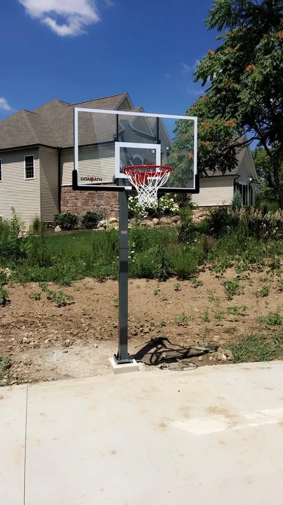 Top-rated landscape design with custom design in Barberton, OH by T2 Design Lawn and Landscape