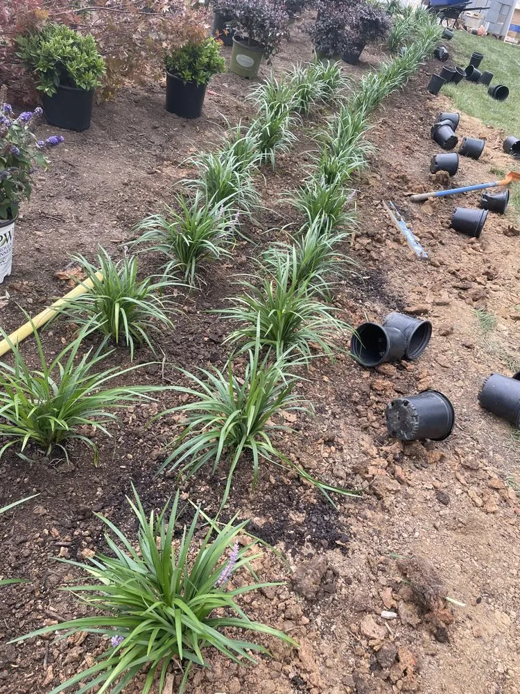 Local outdoor landscaping for homes in Cincinnati, OH by T2B Lawn Care