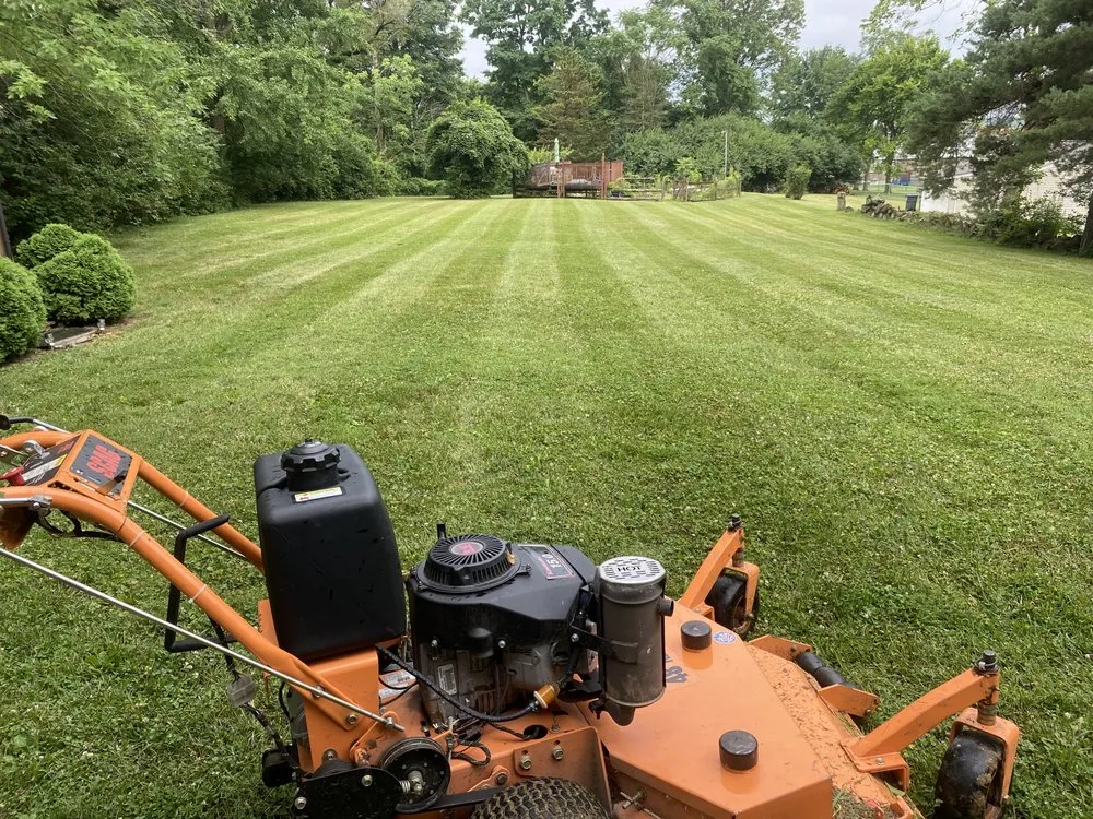 Professional residential landscaping in Cincinnati, OH by T2B Lawn Care