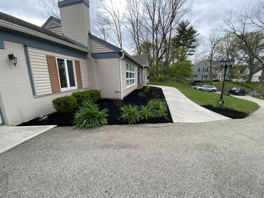 Custom yard cleanup service for residential properties across Cincinnati, OH - T2B Lawn Care