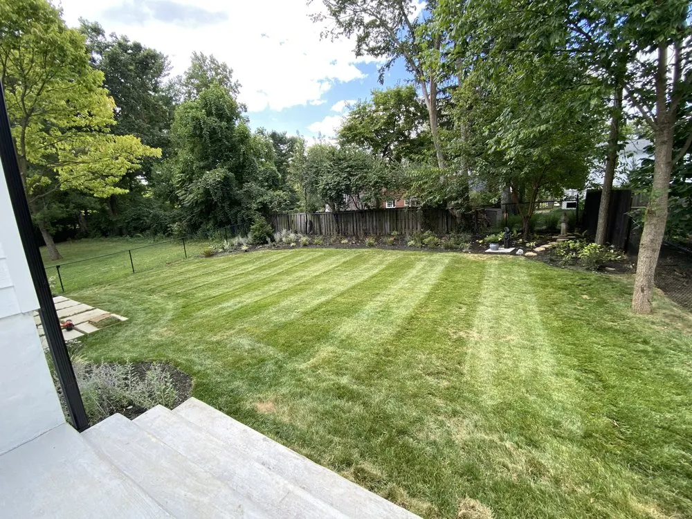 Reliable residential landscaping in Cincinnati, OH by T2B Lawn Care