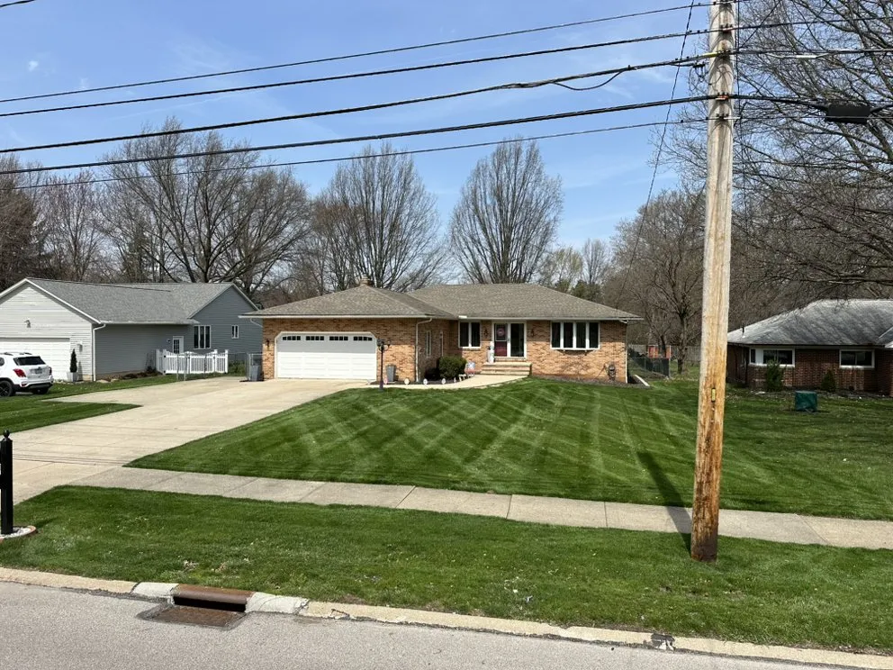 Reliable outdoor landscaping experts serving Seven Hills, OH - T&A LawnCare