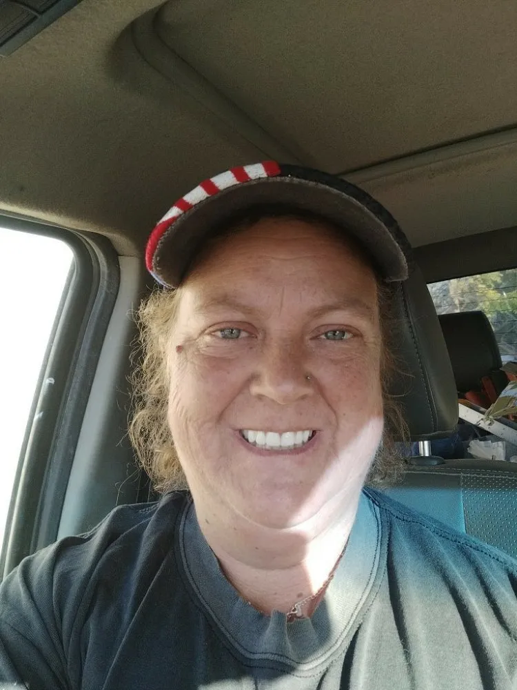 Reliable yard maintenance in Anamosa, IA by Tab's Crew Enterprises