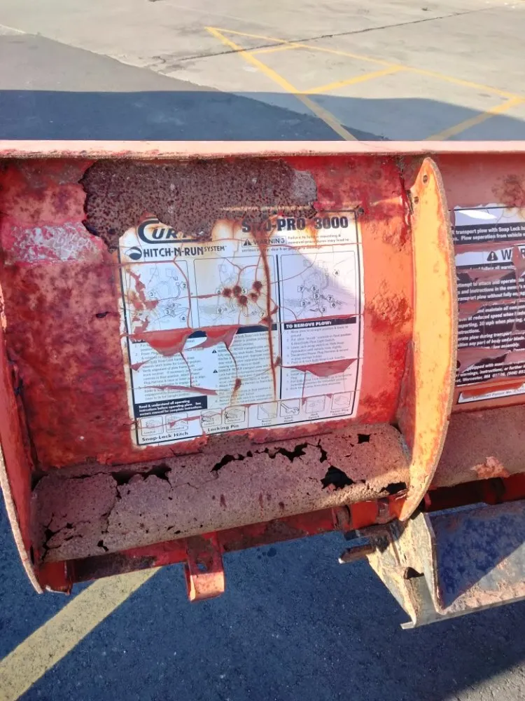 Custom outdoor landscaping experts serving Anamosa, IA - Tab's Crew Enterprises