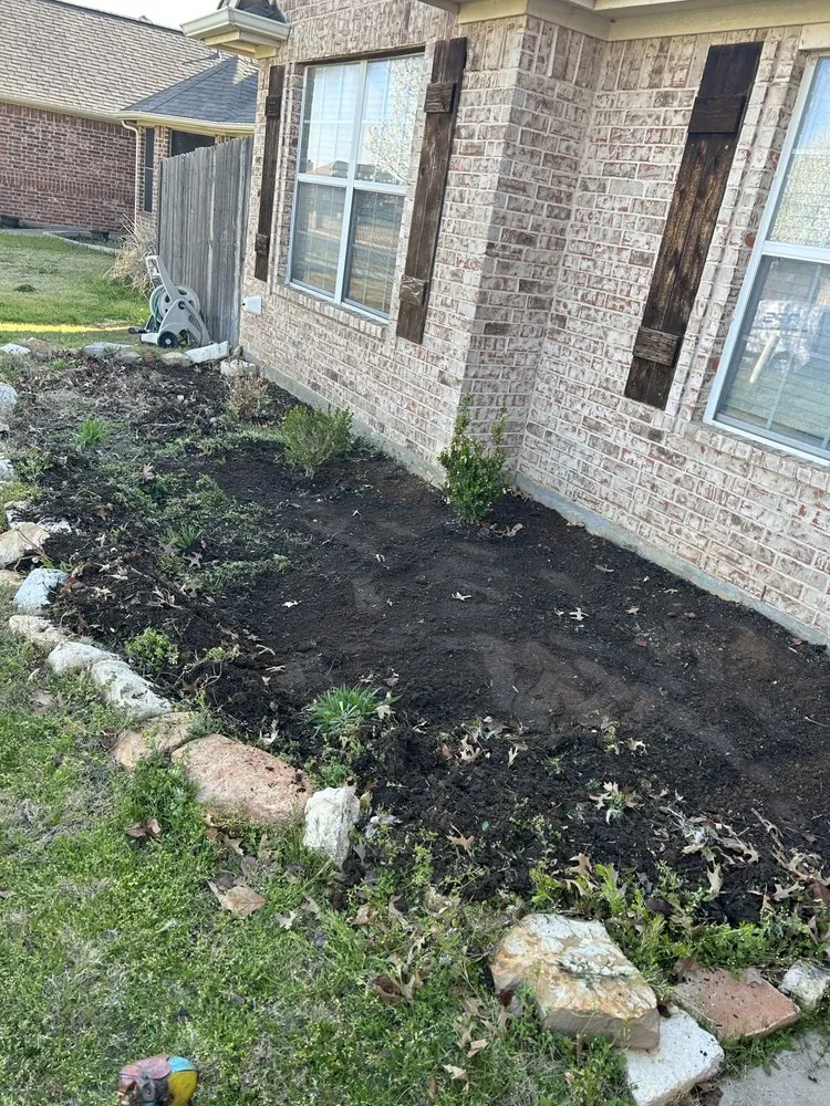 Custom lawn care service in Aubrey, TX by Tacticool lawn service