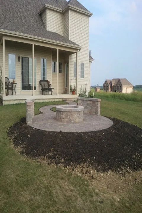 Professional residential landscaping in Beecher, IL by Tadpole's Aquascapes & Landscaping