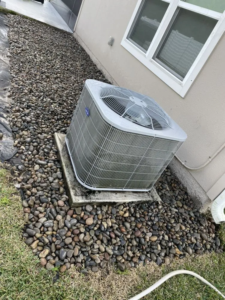 Custom yard maintenance in Jacksonville, FL by Taes Precision