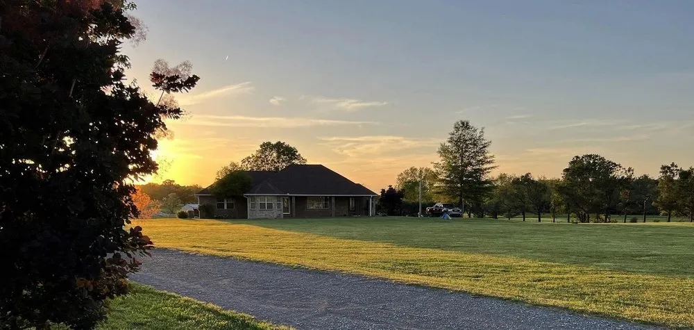 Trusted lawn mowing service experts serving Tahlequah, OK - Tahlequah Lawn Care Service