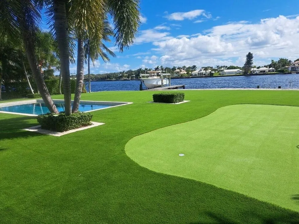 Affordable outdoor landscaping experts serving North Palm Beach, FL - Tailgate Turf