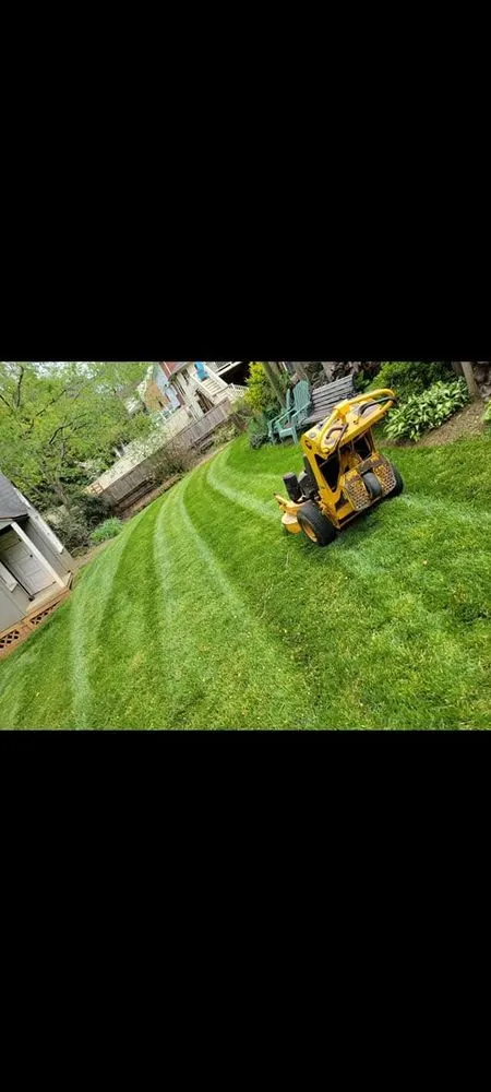 Custom lawn mowing service experts serving King, NC - Tailor Enterprise Lawn Care