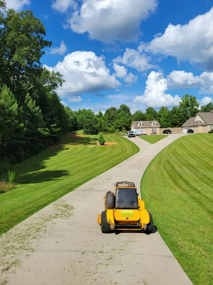 Top-rated lawn care service experts serving King, NC - Tailor Enterprise Lawn Care