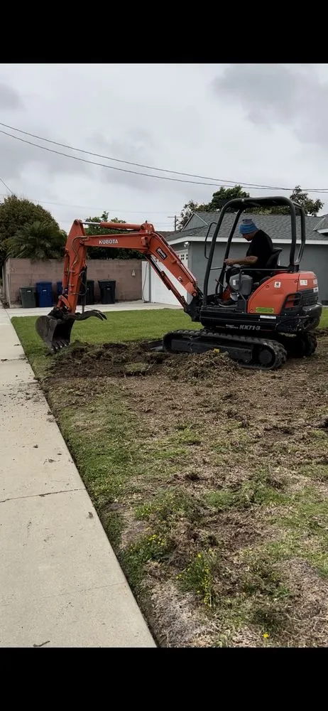 Top-rated landscape installation near you in Redondo Beach, CA by Takapu Complete Hardscape & Softscape